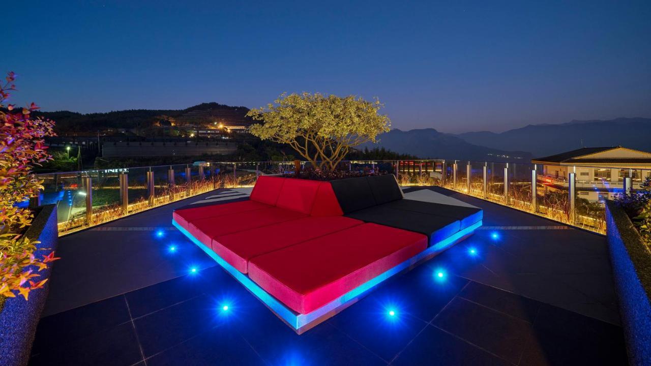 Hotel Indigo Alishan By Ihg Fanlu Ngoại thất bức ảnh