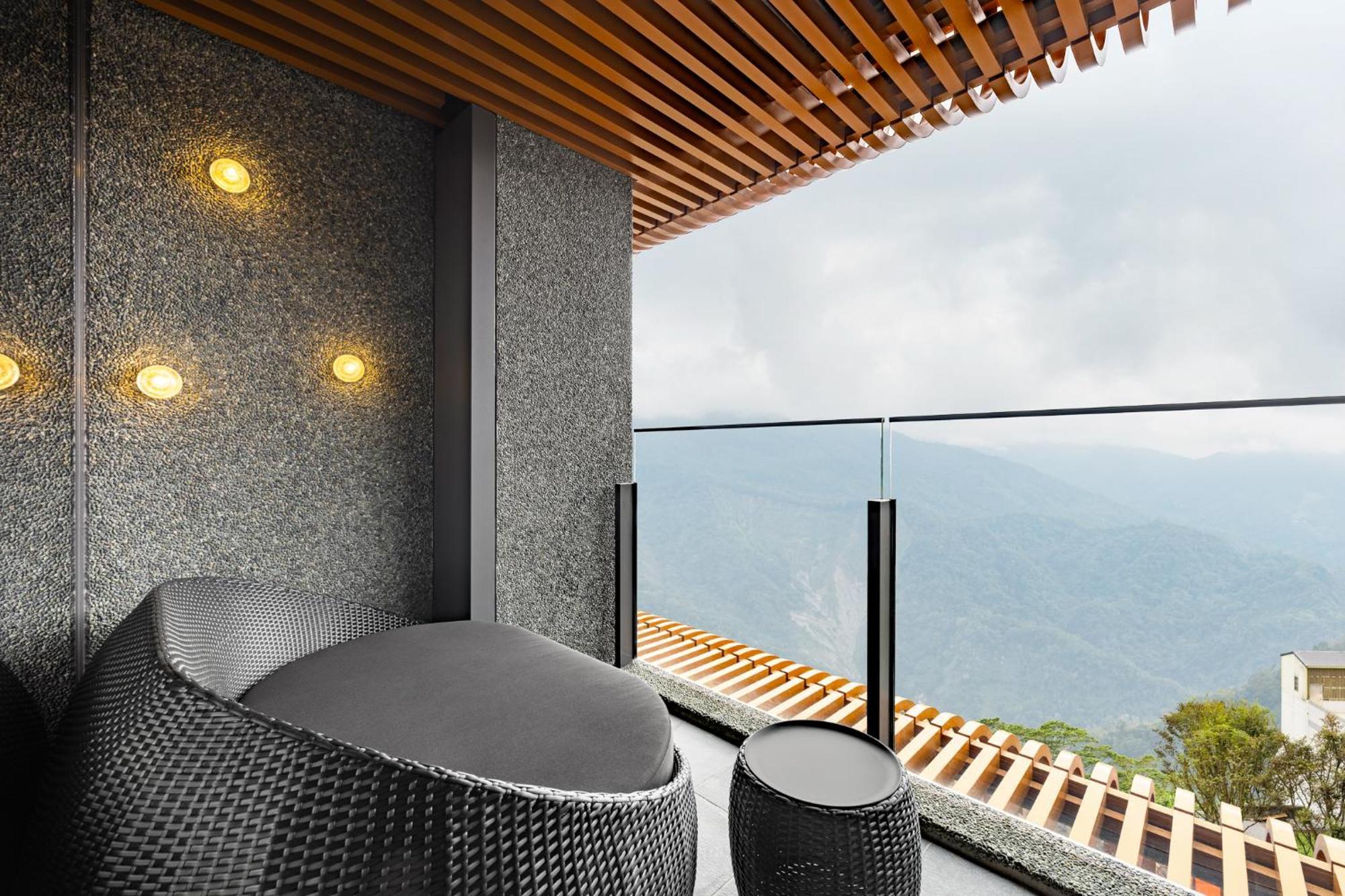 Hotel Indigo Alishan By Ihg Fanlu Ngoại thất bức ảnh
